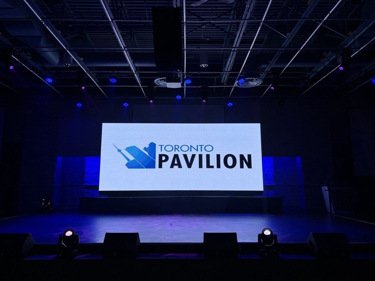 MA EASY LED Team at Work